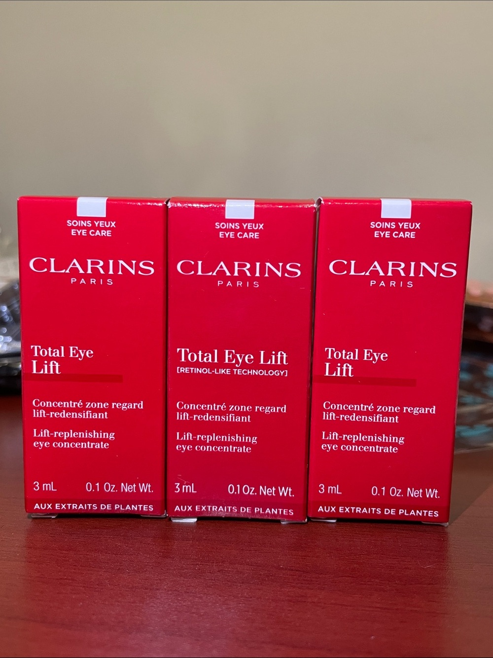 3mlx3 Clarins Total Eye Lift Lift-Replenishing Eye Concentrate set